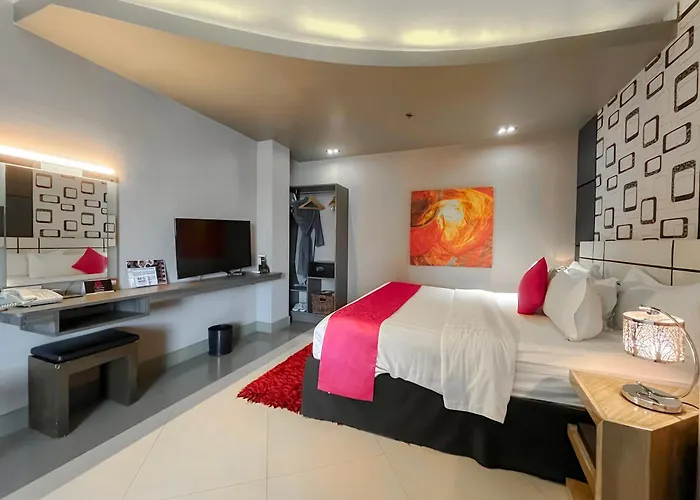 Eloisa Royal Hotel 3*
