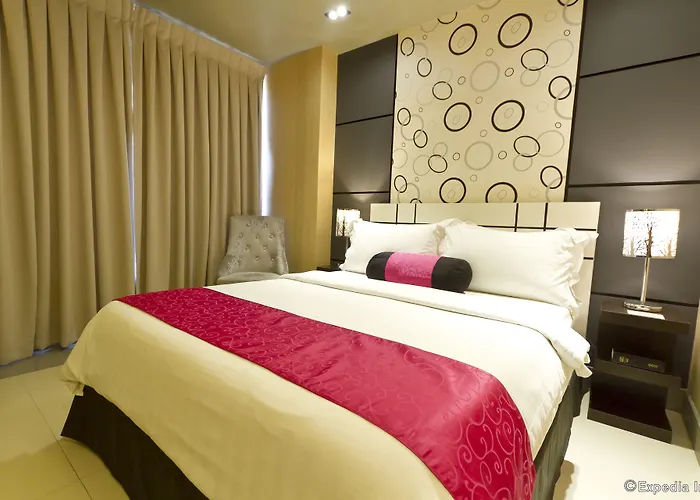 Eloisa Royal 3* Lapu-Lapu City