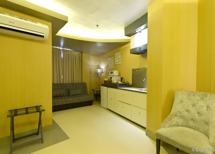 Eloisa Royal 3* Lapu-Lapu City