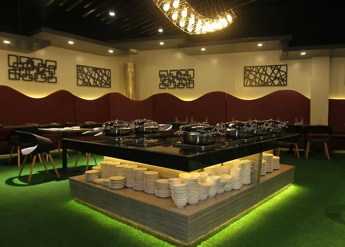 Eloisa Royal Hotel 3*