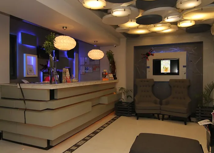 Eloisa Royal Hotel