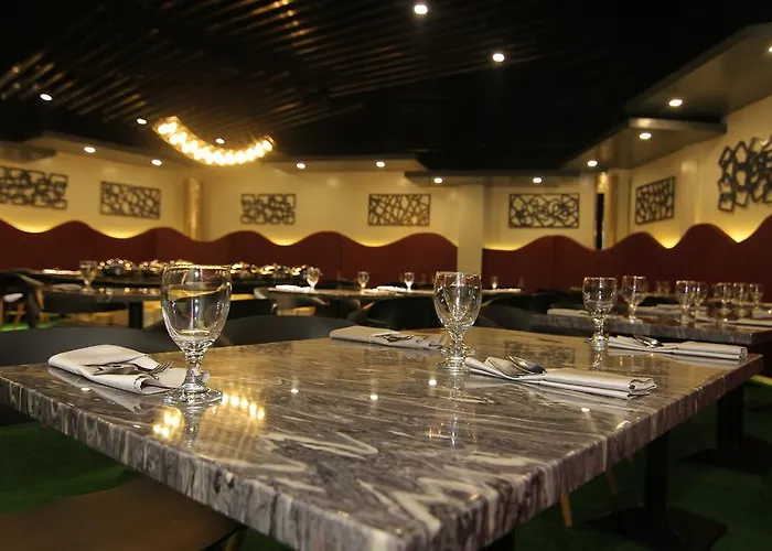 Hotel Eloisa Royal